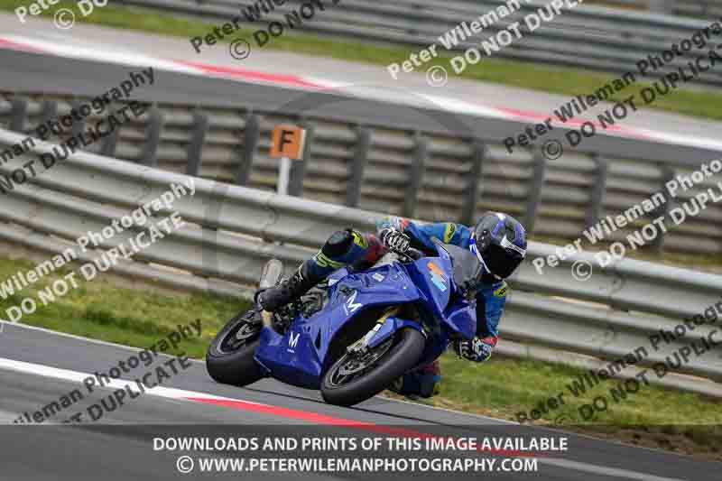 cadwell no limits trackday;cadwell park;cadwell park photographs;cadwell trackday photographs;enduro digital images;event digital images;eventdigitalimages;navarra;no limits trackdays;peter wileman photography;racing digital images;trackday digital images;trackday photos